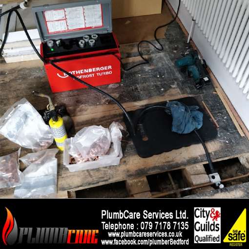 freezing-pipes-bedford-plumber